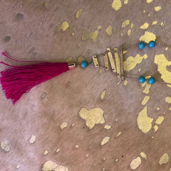 Necklace - Picture 1 of 2